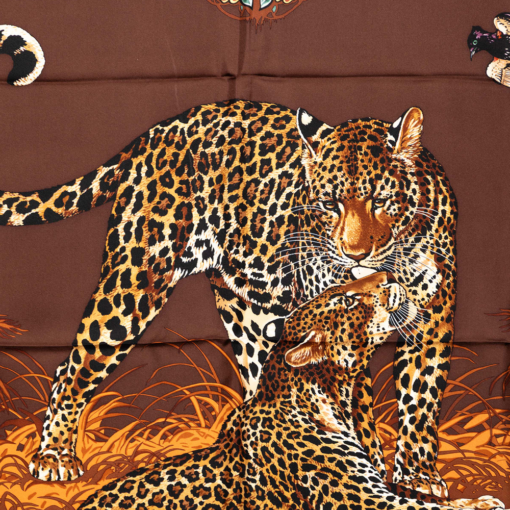 Pre-Loved Hermes Jungle Love Silk Scarf 90 - Picture 7 of 9